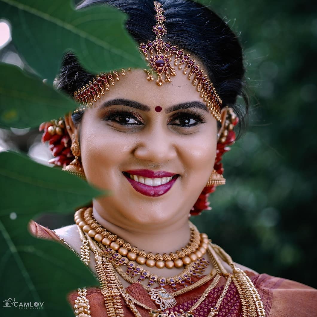 ANNAS BEAUTY PARLOUR KOYILANDY